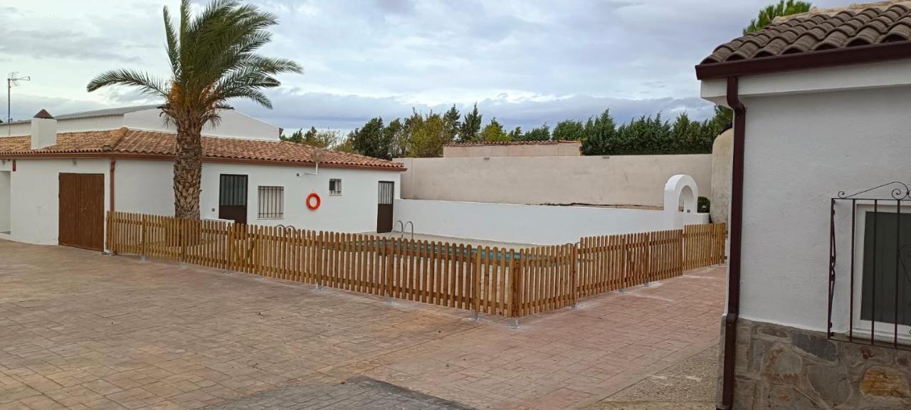 Villa Las Tres Hermanas Albarreal De Tajo By Toledo Ap Екстер'єр фото